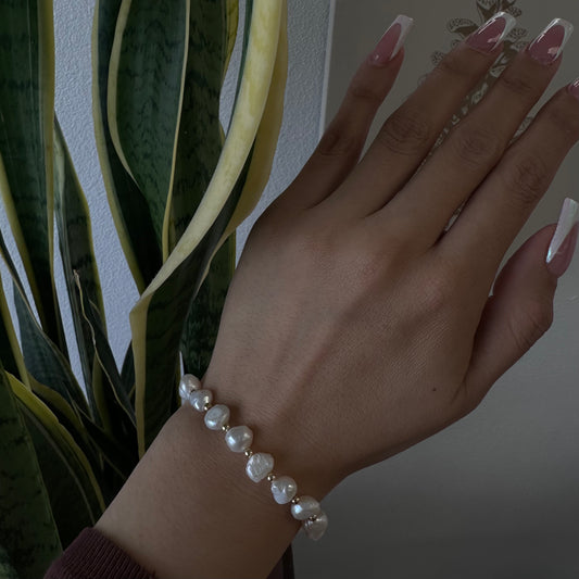 Pearly bracelet