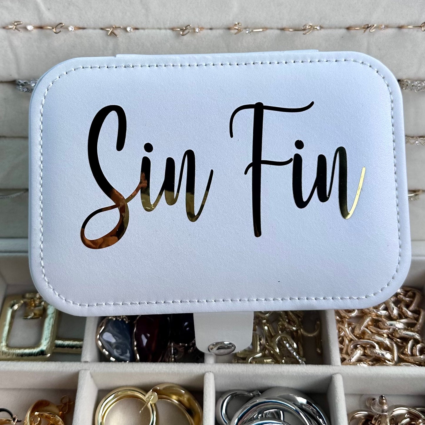 Sin Fin Jewelry Box