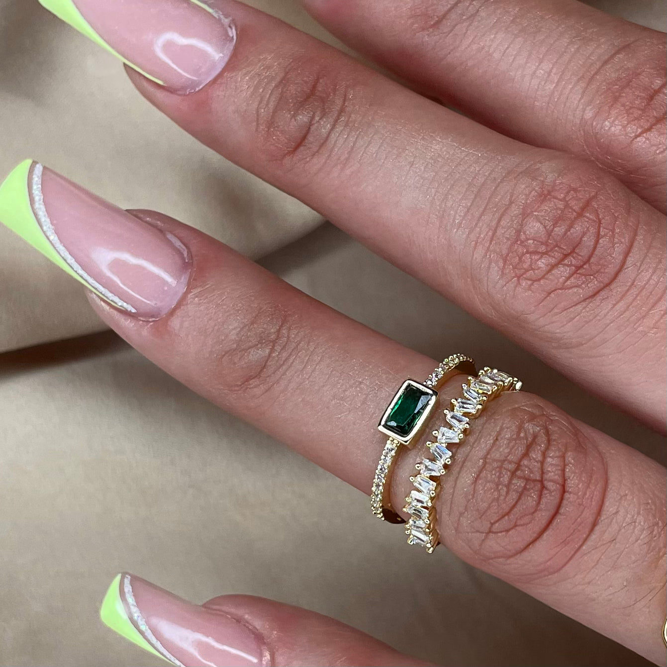 Dainty Emerald Ring